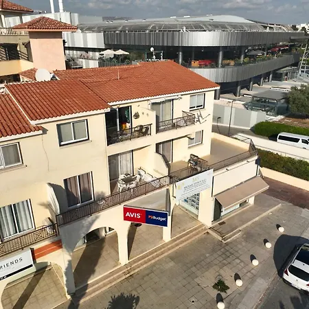Cyprus Paradise Island Queens Gardens Apartment *